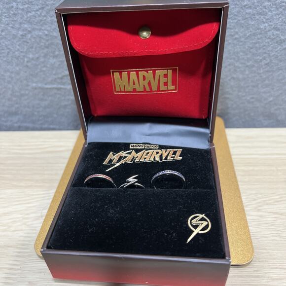 Marvel Stu RockLove Ms. Lightning Bolt Stacker Rings Size 6 925 Sterling Silver - Picture 9 of 10